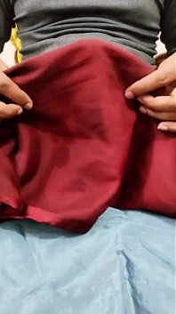 Lucah melancap sutera satin - menggesel kepala batang dengan sut maroon sutera satin jururawat (84)