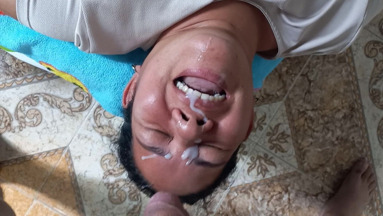 Valkyrie and Luigy Couple: 얼굴에 사정하는 걸 좋아하는 그녀