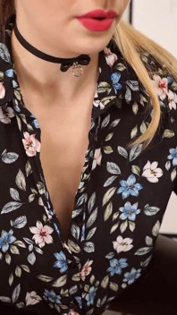 Stephanie Bonham Carter - व्यवसाय के लिए नीचे - हिलाने के निर्देश