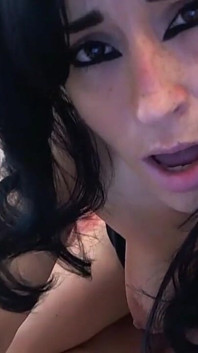 Cleo dorm phòng làm tình camshow!