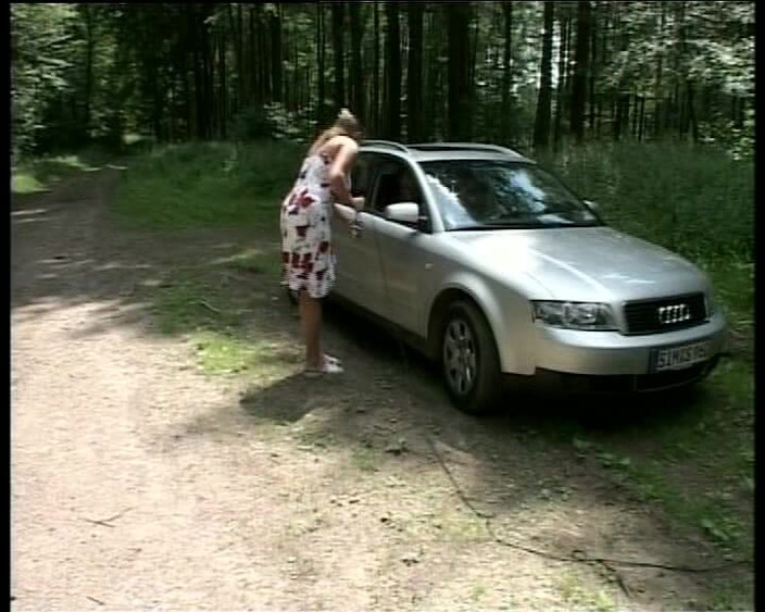 German's MILF: Máy bay bà già người Đức vú to này thích làm...