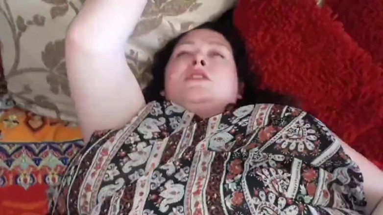 Real homemade BBW BBC porn: Youngenglishbbw BBC Nata4sex Stříkání do pusy Lízání Bušení zadku do...