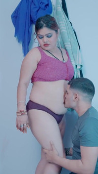 Sensual Figura MILF Bhabhi Seduzida Por Seu Cunhado Enquanto Ela Estava Sozinha Em Casa