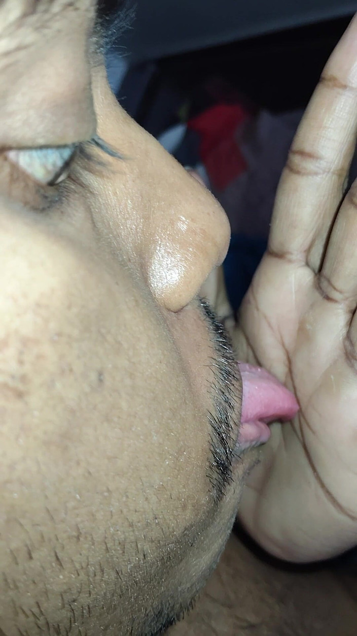 Self-satisfied: 欲望を味わえ