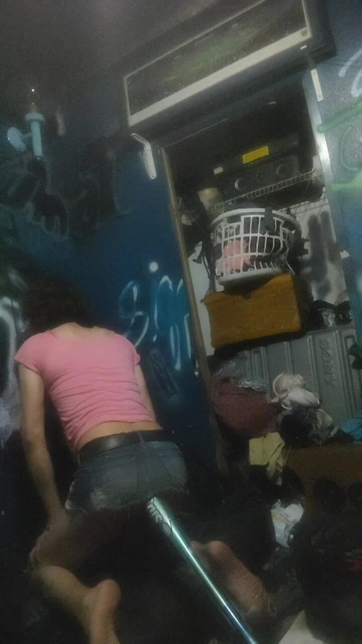 K8e Snow: Skinny Teen Tries on Outfits Anal Play and Dry Humping