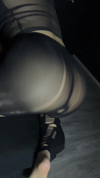 Mira How Well My Ass Bounces | of Astarioth