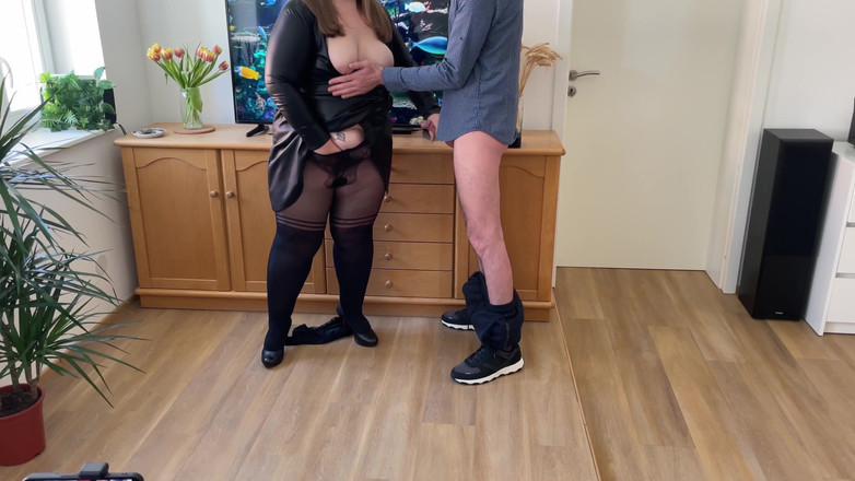 OurFetishLife: Прекрасный День С Моей Развратной Мачехой