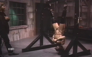 Slave Seks: Vintage bondagetape.