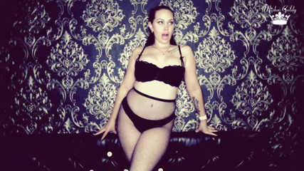 Goddess Misha Goldy: 在你签下我的金融合同后 - 你就在一个大混蛋里！