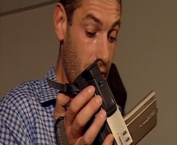 GOLDLIGHT - OFFICIAL: Une Allemande blonde aux seins naturels se fait sodomiser dans...