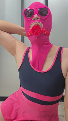 Sissy Kanisa Rose Mouth Gag Dildo Deep Throat thumbnail