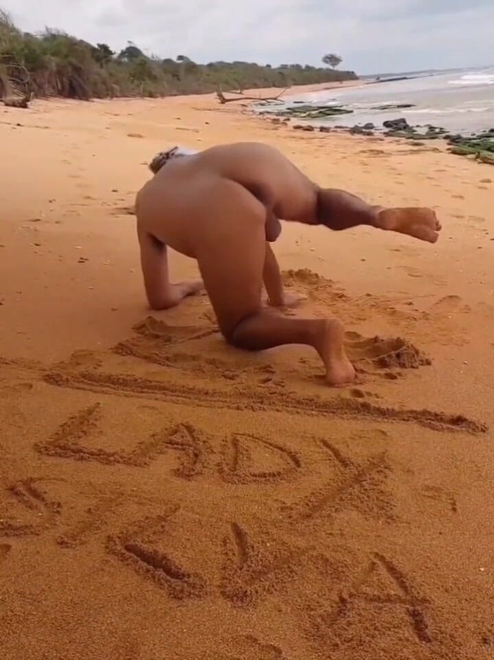 Ladysilvas: Ladysilva hete kont op het strand