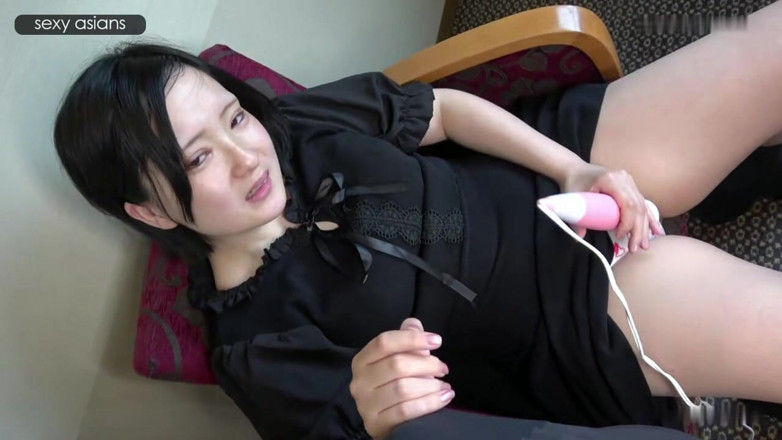 Asian cutie: Necenzurováno - Rumi's Ultimate Lechtá výzva, její nejrozezřenější reakce v nezapomenutelném...