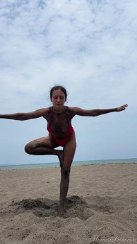 Begraven in de Sand & Beach Yoga - dubbel de show
