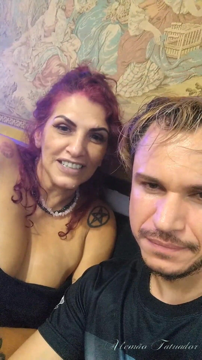 Amador: Tatuatrice tedesca e Melissa debauchers dietro le quinte