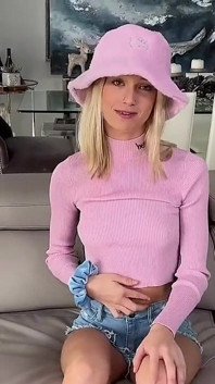 Paytonavery Roleplay I Just Could Not Help Myself It's Just Too Fucking Tempting Its Our Secret!