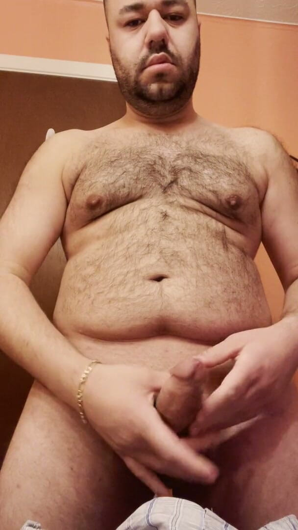 D Longer: Masturbando meu pau! Gozada e jogo do mamilo!