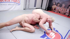 Evolved Fights: Lila Lovely vs Pierce Paris finit en pegging