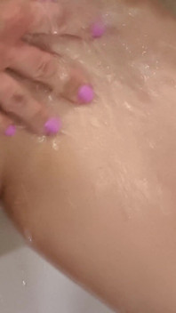 Chcaní kompilace. Zlatý déšť. Femdom chcaní. Holení kundičky. díl 831