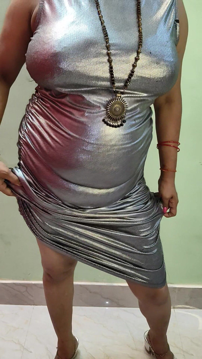 Kavita suman: Vợ bbw mập mạp Ấn Độ nói chuyện tục tĩu