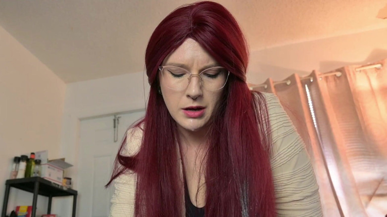 Missellie8: Stepmommy: the Nympho Unleashed