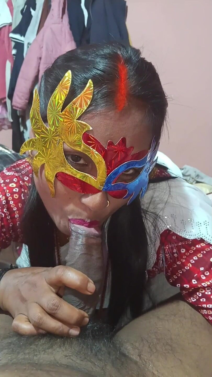 Sita Kumari: Перш ніж грати в Холі, я позбулася свого чоловіка і грала Холі з його пенісом.
