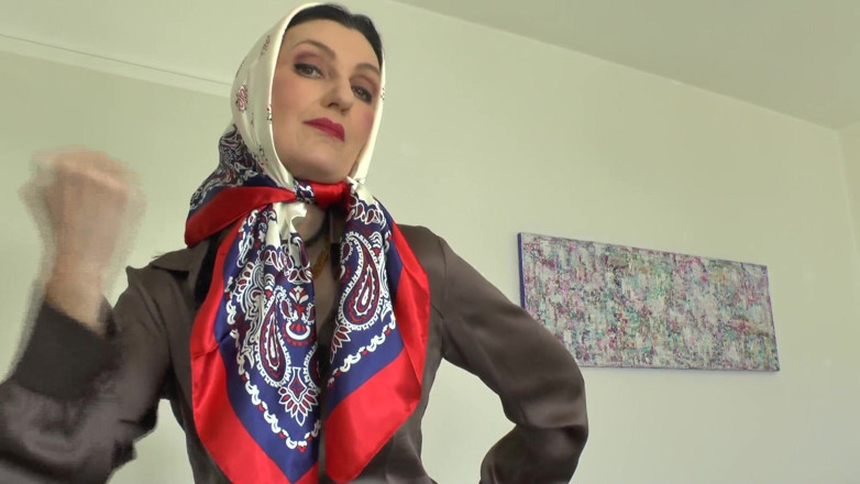 Lady Victoria Valente: Afternoon Headscarf Try-on, Lady Victoria Valente