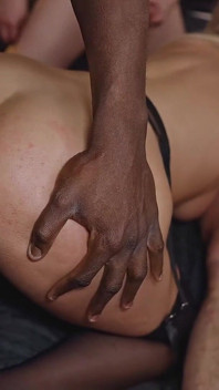 Ggg John Thompson - Deepthroat Gangbang Jsem Cum moře