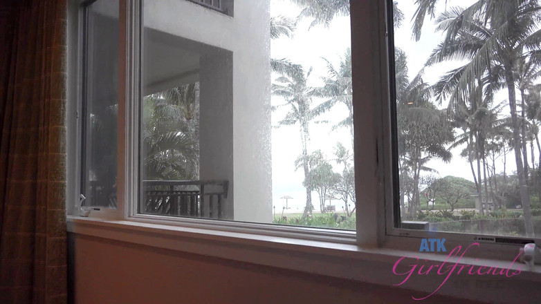 ATK Girlfriends: Vacanza virtuale in hawaii con marley matthews parte 7