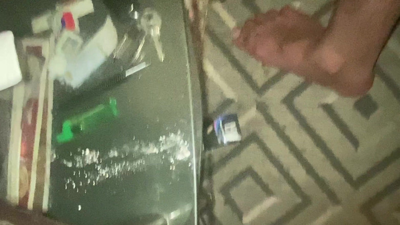 Jollyfuckingoldman: Đụ cổ họng máy bay bà già bên cạnh - cô ấy...