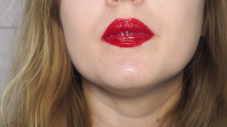 BustyVic: Co byś zrobił z moimi ustami