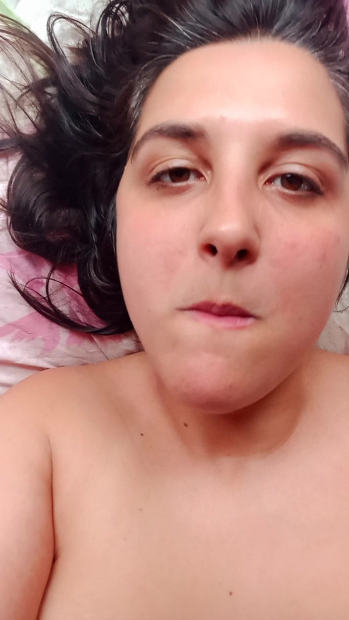 melu_world: Nude Horny and Doing Big Bubbles for You - Bunny Looner