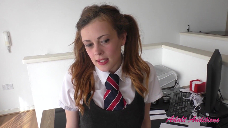 Adult-Auditions: British Teen Georgia