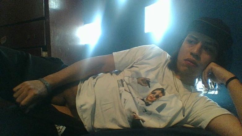 AlexAlejandro13: 나 곧 사정할 것 같아