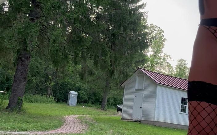 Orlandi480: Rycker iväg utomhus under dagen