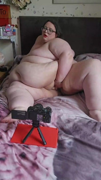 SSBBW Upclose Pussy Play Part 2