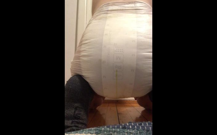 ABDL Diapers by Norsken77: Farting Feels Great!