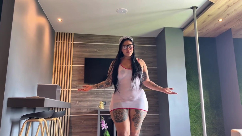 AlejandraGarciax: Colombian Nurse Improves Her Patient with Her Big Ass