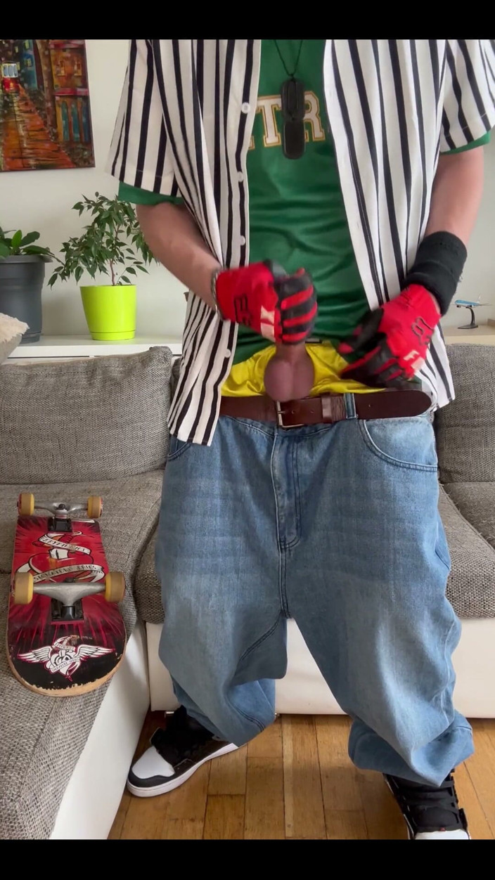 AndreDox: Sagger Boy