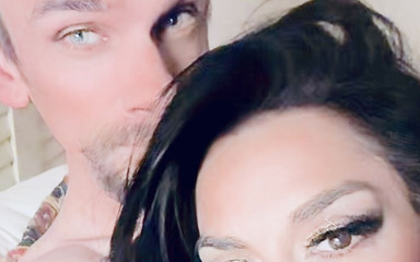 Mia 69: Mia cavalca quel grosso cazzo
