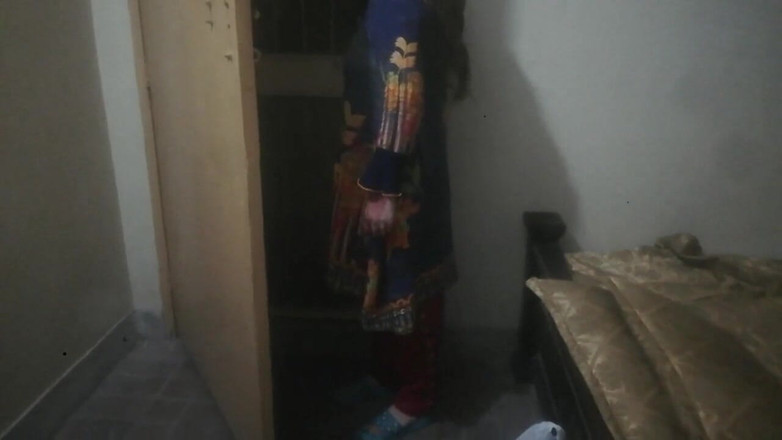 desi boy 418: Přišla být ošukaná před jeho první nocí