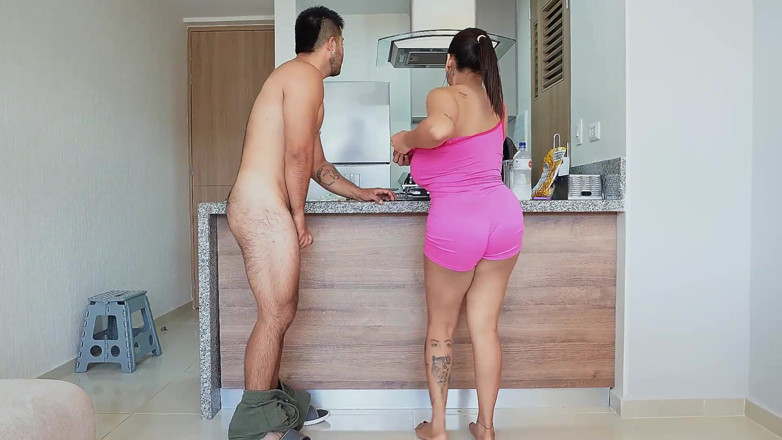 GIULIANA_BIG: Eu Transo Com Meu Cunhado Na Cozinha, Na Frente Da...