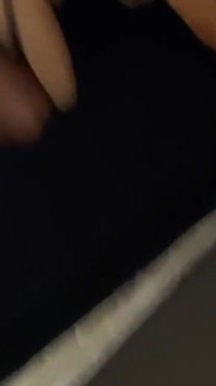Dejando que mi esposa cachonda sea preñada por un toro bbc