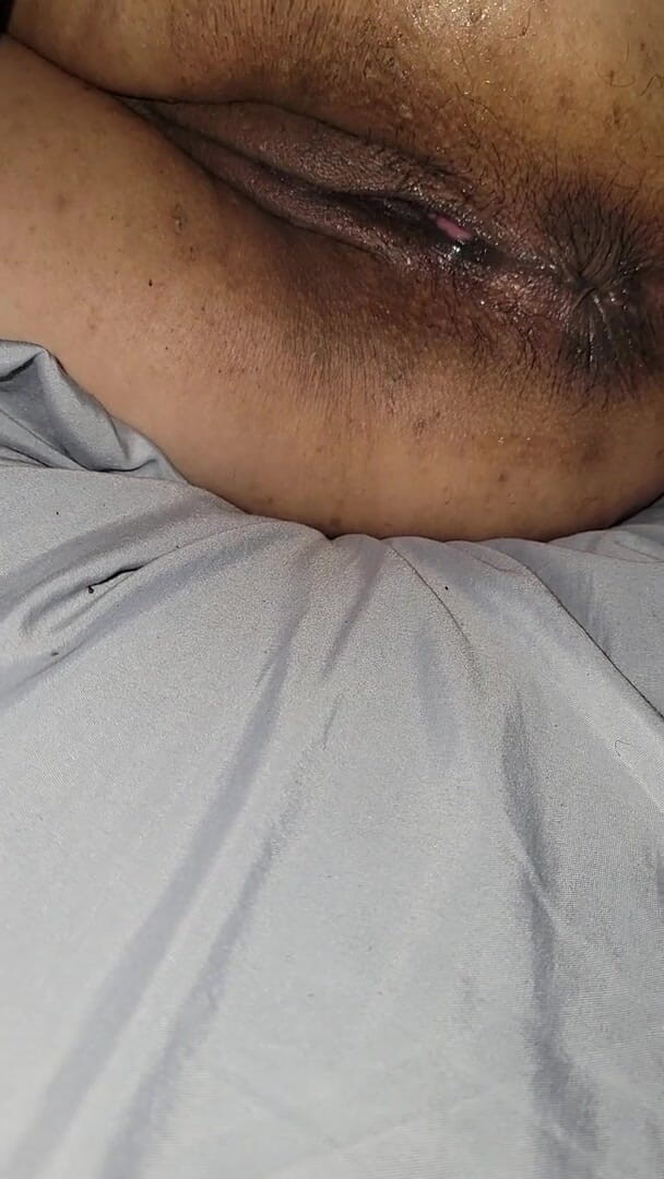 BBC And LatinaMilf: Wet ass pussy and ass play