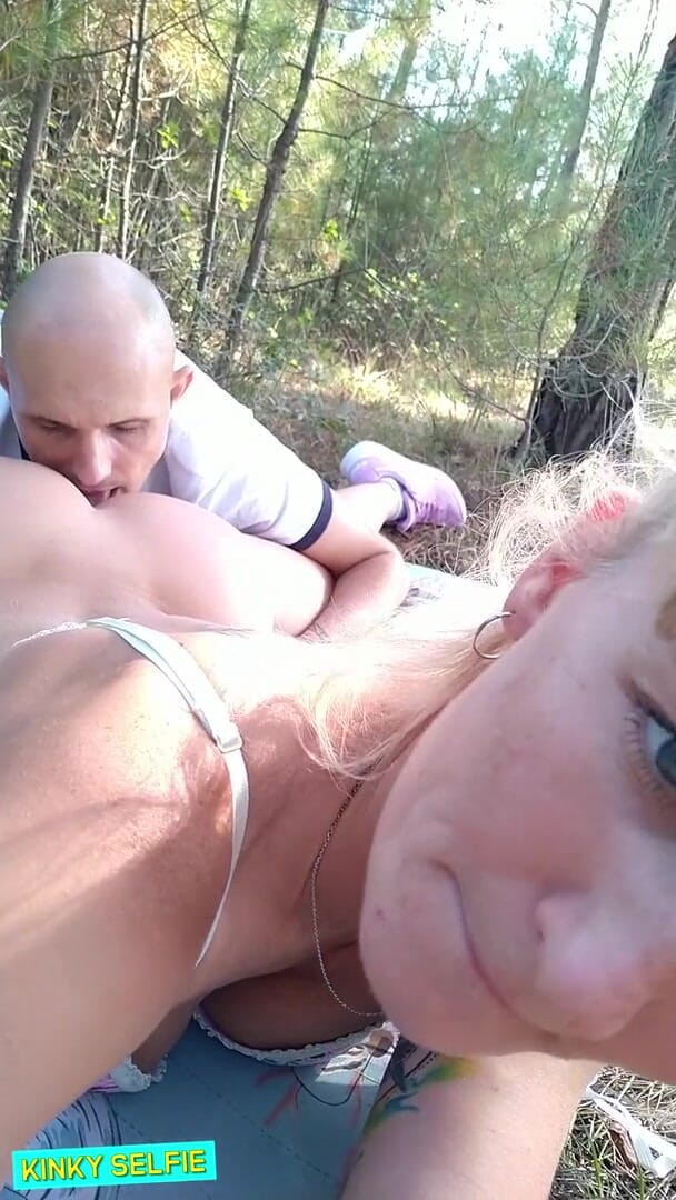 Sasha Bikeyeva: Kinky selfie - pussy licking with massive squirt after ass licking...
