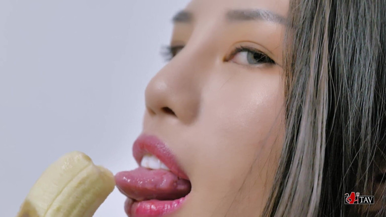 Asian Milfs n Teens: Asian Coock- Perv Milfs n Teens