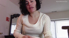 Natalie Wonder: La matrigna dà un po' di attenzione al tuo piccolo...