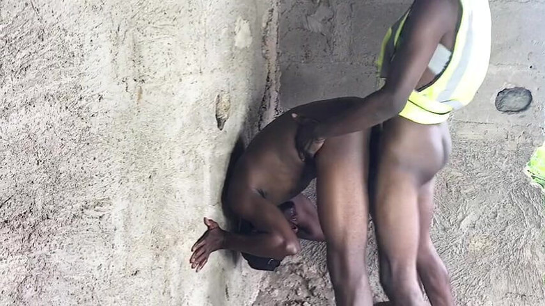 Sexydaddy: 12 zoll schwanz rutscht in ein arschloch und nimmt die...