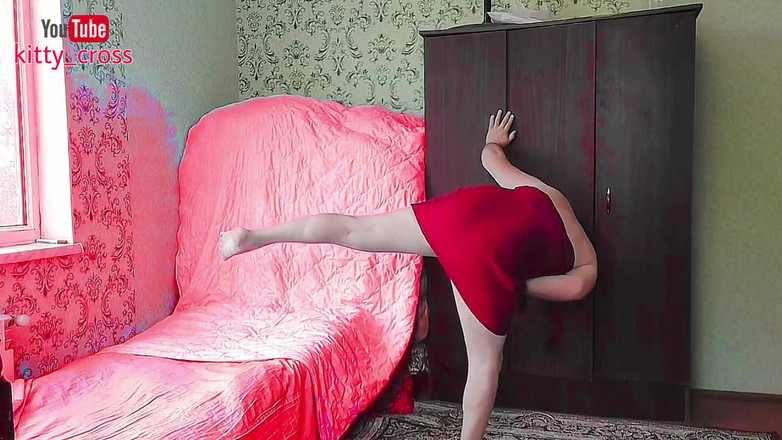 Kitty_Cross: Balon götlü. Ateşli transeksüel model travesti kadın kılıklı kadın kılıklı...