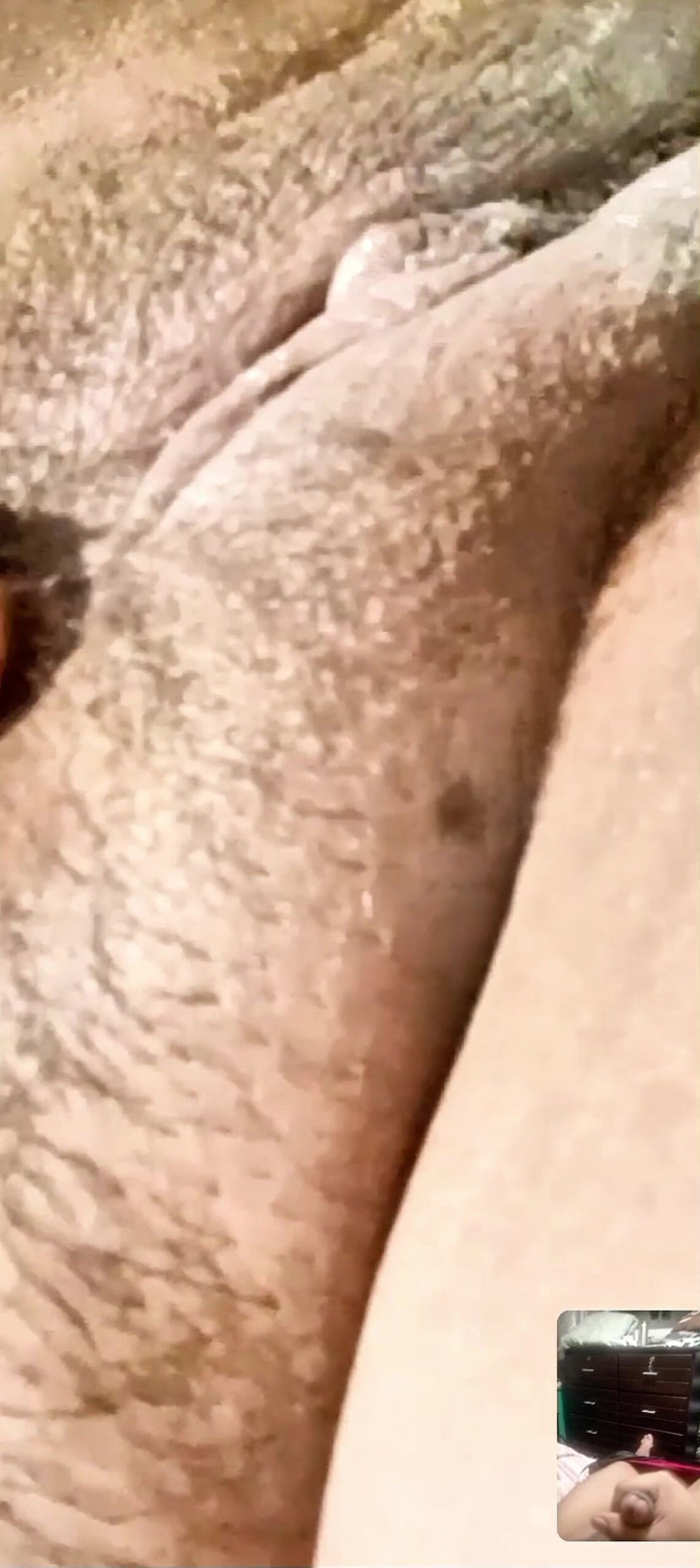Sofixxx: Appel vidéo torride avec une fille pulpeuse à gros cul qui...